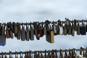 candados del puente del amor de ljubljana foto