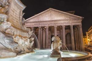 Rome pantheon place fountain photo