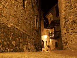 veroli medieval village lazio frosinone night view photo