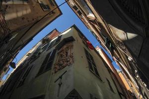 palacio histórico de Génova y edificios en el casco antiguo foto