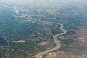 vista aérea del río po foto