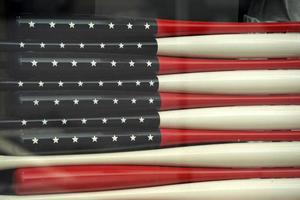bandera americana hecha de bate de béisbol foto