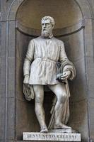 florencia uffizi estatua benvenuto cellini foto