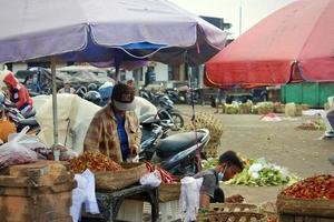 Badung Bali  January 13 2023 Photo of a seller waiting for someone to buy his wares at Pasar Kumbasari Badung