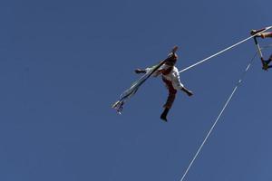 ciudad de méxico, méxico - 30 de enero de 2019 - la antigua danza de los volantes los voladores foto