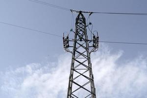 High voltage cable detail photo