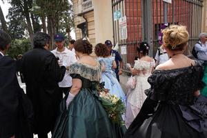 GENOA, ITALY - MAY 5 2018 - 19 century dress parade for Euroflora Exhibit in the unique scenario of the Nervi photo