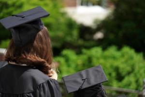 día de graduación en la universidad de estados unidos foto