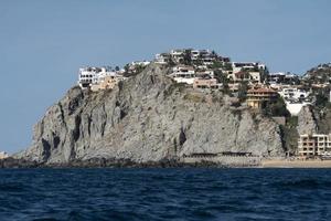 cabo san lucas vista desde el mar océano pacífico foto