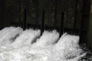 esclusa del río támesis foto