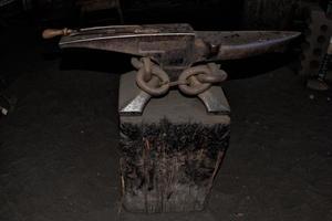 blacksmith anvil close up detail photo