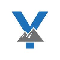 signo de vector de logotipo de montaje de letra y. el logotipo del paisaje de la naturaleza de la montaña se combina con el icono y la plantilla de la colina