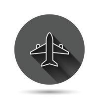 icono de avión en estilo plano. ilustración de vector de avión sobre fondo redondo negro con efecto de sombra larga. concepto de negocio de botón de círculo de avión de vuelo.