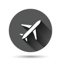 icono de avión en estilo plano. ilustración de vector de avión sobre fondo redondo negro con efecto de sombra larga. concepto de negocio de botón de círculo de avión de vuelo.