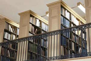 nueva york, estados unidos - 4 de mayo de 2019 - interior de la biblioteca pública en la quinta avenida foto