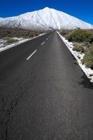 vista panorámica de la carretera foto