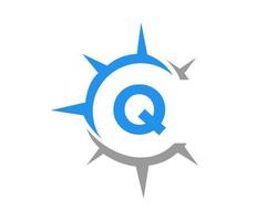 concepto de diseño del logotipo de la brújula de la letra q. signo de brújula vector