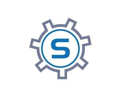 Initial Letter S Gear Logo Design Template. Gear Engineer Logotype vector