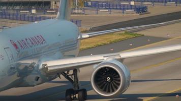 FRANKFURT AM MAIN, GERMANY JULY 19, 2017 - Air Canada Boeing 787 Dreamliner taxiing after landing at 07L. Fraport, Frankfurt, Germany video