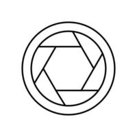 lens icon. outline icon vector