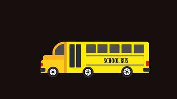 el autobús escolar recoge a los estudiantes de la escuela en el canal alfa. el autobús escolar de dibujos animados que viaja va a la escuela. autobús escolar para niños de regreso a la escuela en bg transparente. lindo autobus en la carretera segura excursión escolar