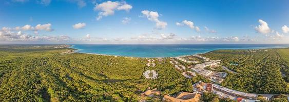 Panorama of a hotel complex on the Mexican Gulf Coast photo