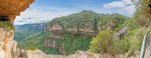 imagen de las cataratas de goingworth en las montañas azules en el estado australiano de nueva gales del sur durante el día foto