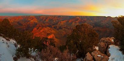 panorama desde el lado sur del gran cañón en invierno foto