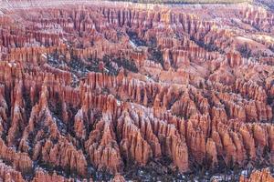 Picture of Bryce Canyon in Utah in winter during daytime photo