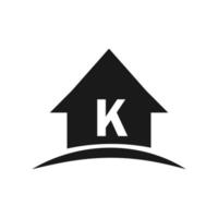 logotipo de la casa en el diseño de la letra k, bienes raíces iniciales, concepto de desarrollo vector