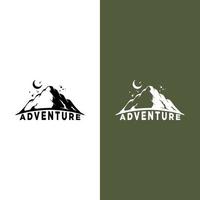 logo de montaña de aventura vector