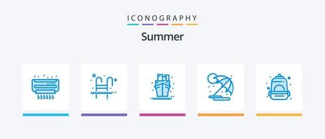 paquete de 5 iconos de verano azul que incluye mochila. sombrilla. agua. sol. verano. diseño de iconos creativos vector