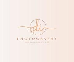 Initial DI feminine logo. Usable for Nature, Salon, Spa, Cosmetic and Beauty Logos. Flat Vector Logo Design Template Element.