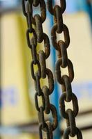 cadenas de acero que están oxidadas foto
