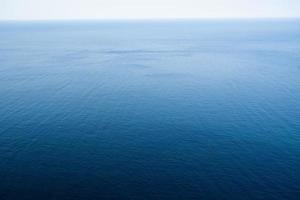 mar océano a vista de pájaro, drone foto