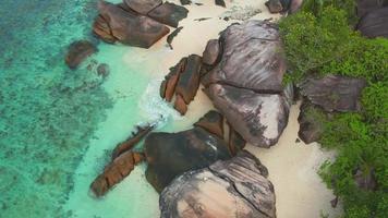 mahe seychelles belle nature intacte, belle journée ensoleillée video