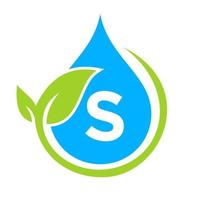 logotipo de hoja ecológica y gota de agua en la plantilla de letra s vector