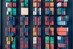 vista aérea de la terminal portuaria de contenedores de envío. colorido patrón de contenedores en el puerto. logística marítima global importación exportación comercio transporte foto