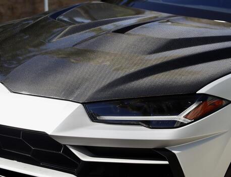 exótico coche deportivo sin marca en detalle foto