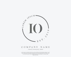 Initial IO Feminine logo beauty monogram and elegant logo design, handwriting logo of initial signature, wedding, fashion, floral and botanical with creative template vector