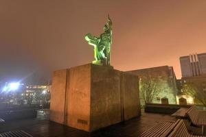 Statue of Ingolf Arnarson, Reykjavik, Iceland photo