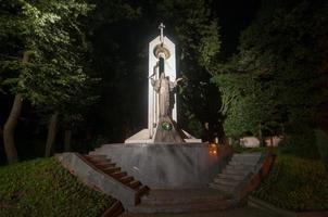 monumento a jesus - ivano-frankivsk, ucrania foto