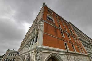 The Doges Palace in Venicw, Italy photo