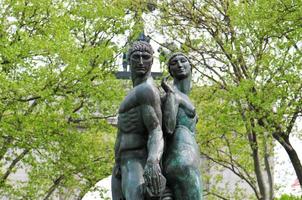 Bailey fuente escultura al aire libre en la ciudad de Nueva York en el sitio de tres fuentes del siglo XIX en Grand Army Plaza Brooklyn, Nueva York, Estados Unidos foto