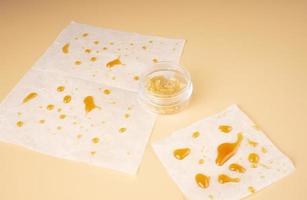 cannabis golden dab, extraction hash for thc wax photo