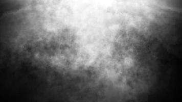 slinga vit moln rör på sig på svart bakgrund video