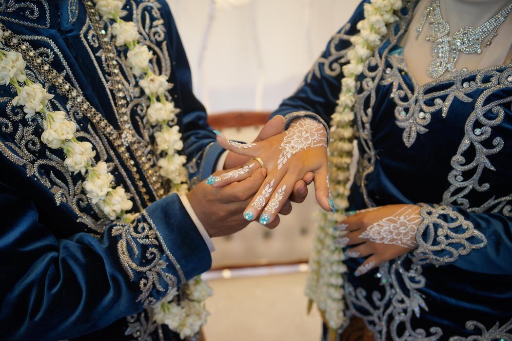 malay wedding headpiece