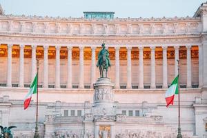 Monument Vittorio Emanuele II or Altar of the Fatherland in Roma, Italia. photo