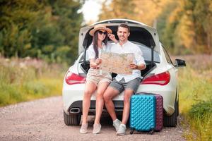 Young couple tourist enjoying on summer vacation photo