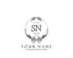 monograma de belleza sn inicial y diseño de logotipo elegante, logotipo de escritura a mano de firma inicial, boda, moda, floral y botánica con plantilla creativa. vector